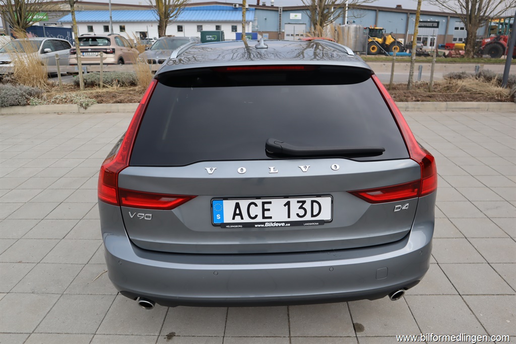 Bild 15 på Volvo V90