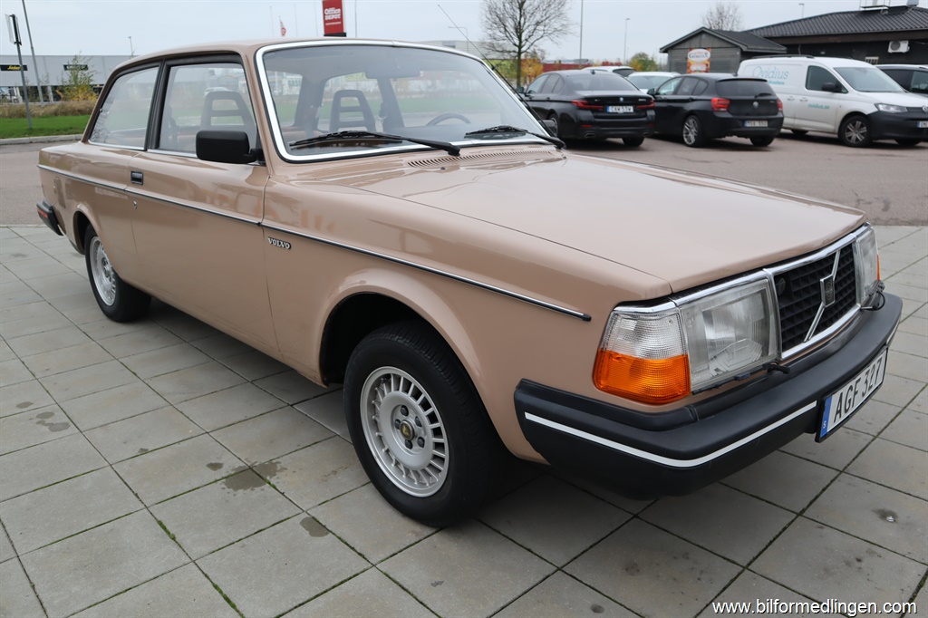 Bild 5 på Volvo 242