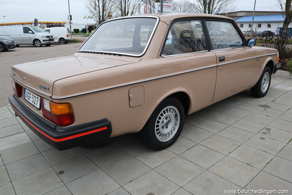Bild 7 på Volvo 242