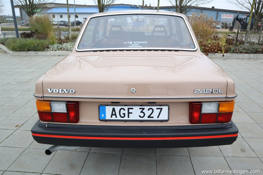 Bild 8 på Volvo 242