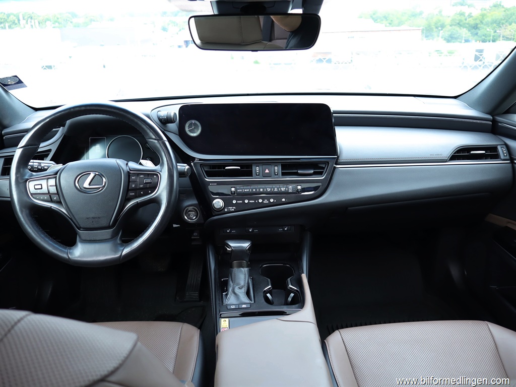 Bild 7 på Lexus ES