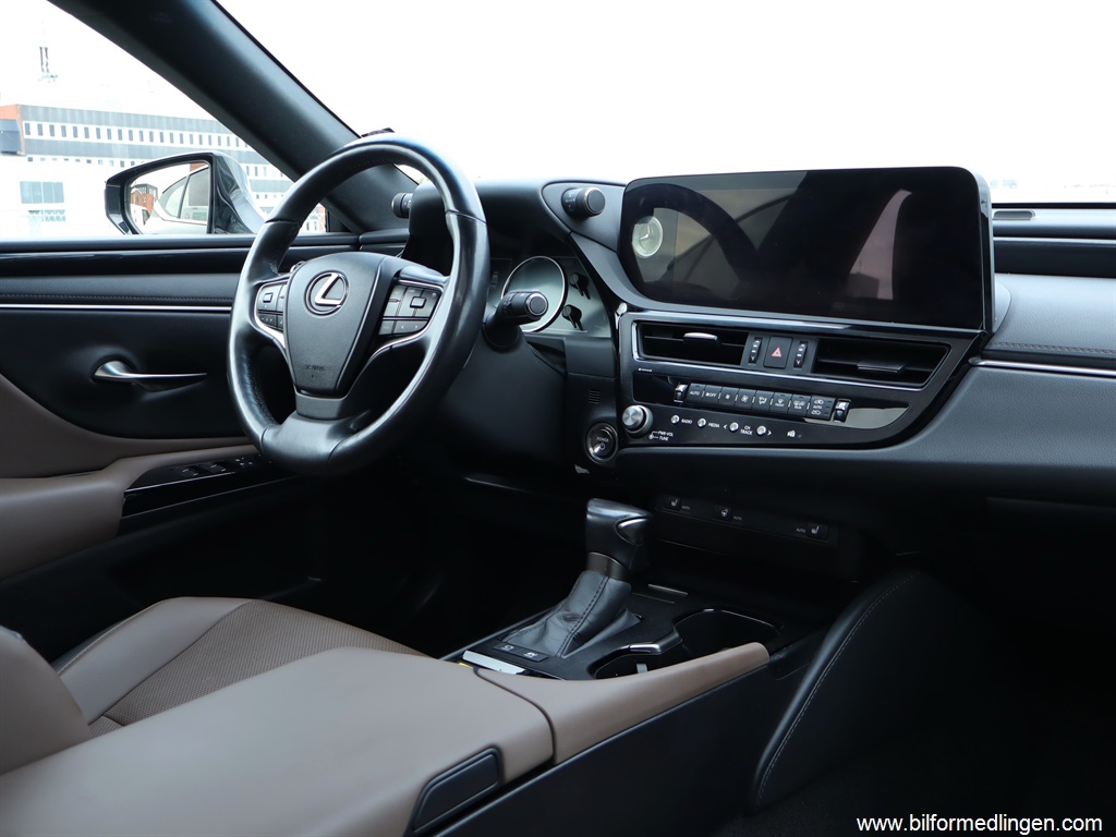 Bild 8 på Lexus ES