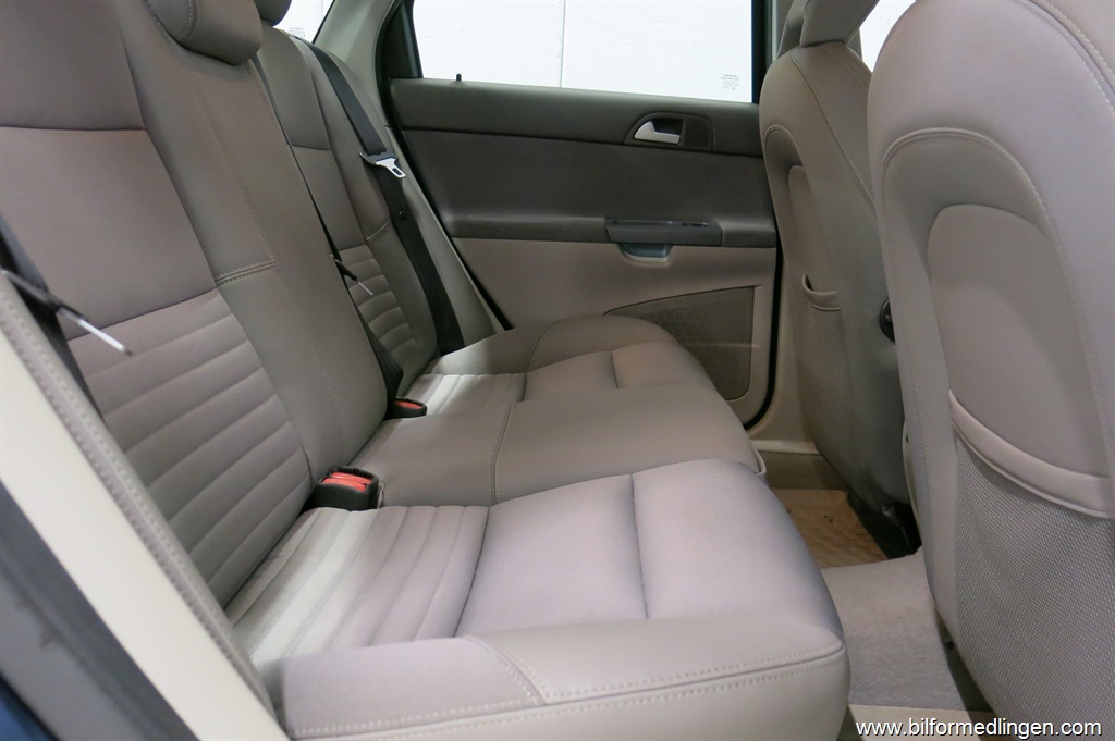 Bild 8 på Volvo S40