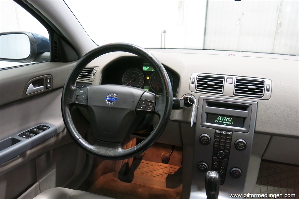 Bild 9 på Volvo S40