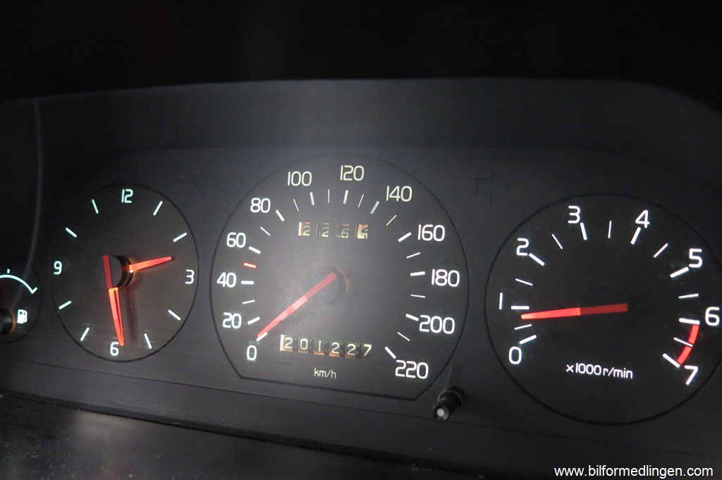 Bild 11 på Volvo 760