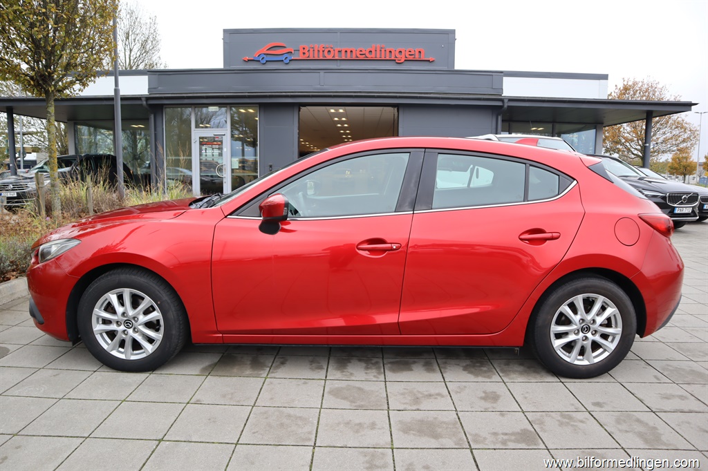 Bild 1 på Mazda 3)