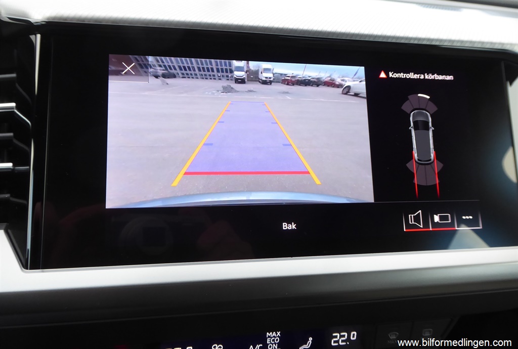 Bild 12 på Audi Q4