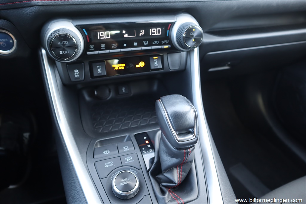 Bild 8 på Toyota RAV4