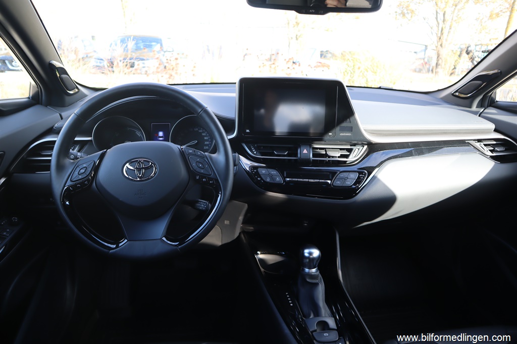 Bild 18 på Toyota C-HR