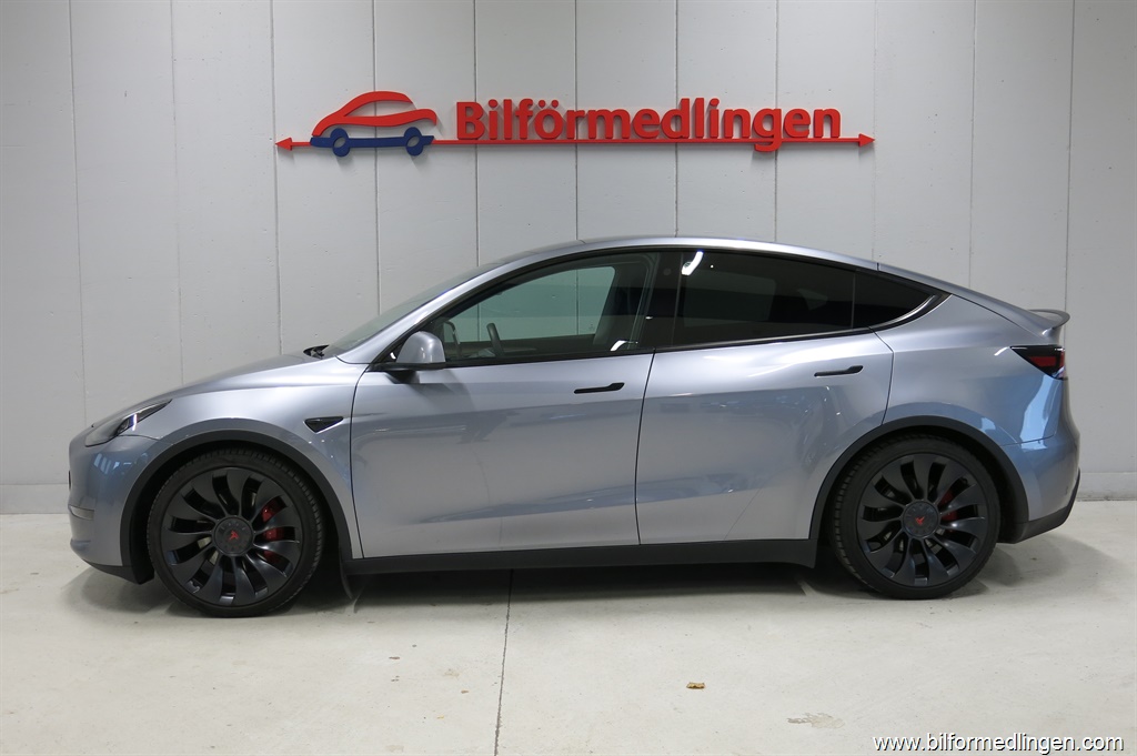 Bild 1 på Tesla Model Y)