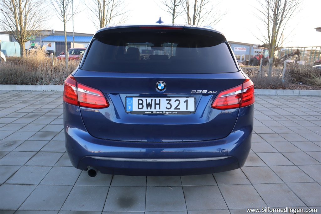 Bild 10 på BMW 225xe