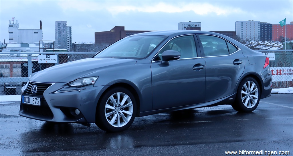 Bild 1 på Lexus IS)