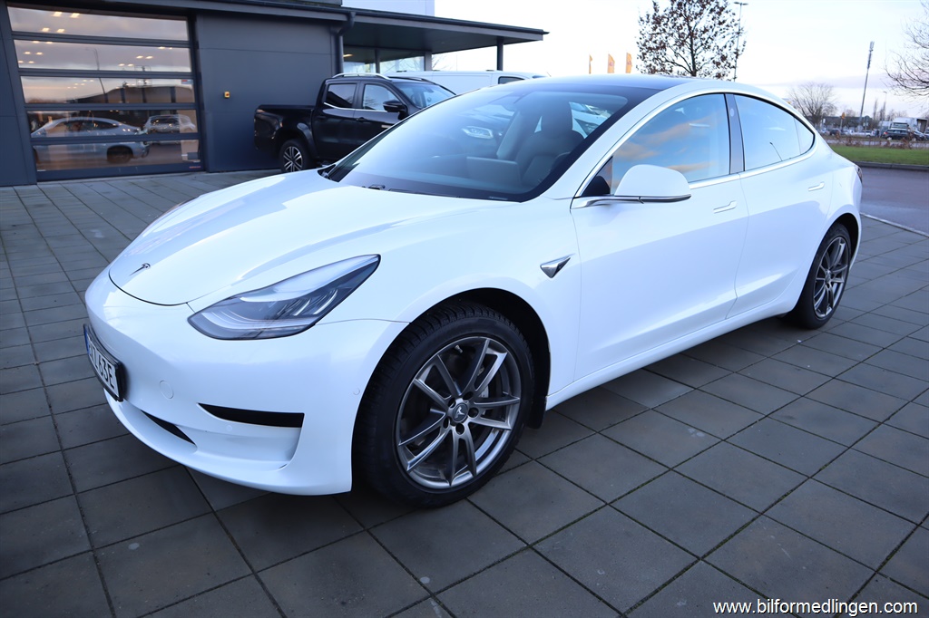 Bild 2 på Tesla Model 3