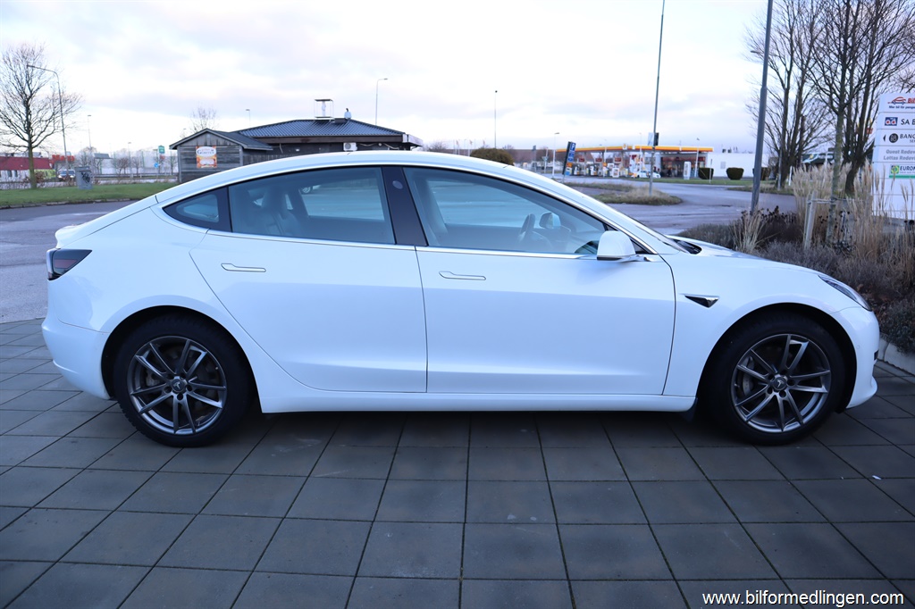 Bild 7 på Tesla Model 3
