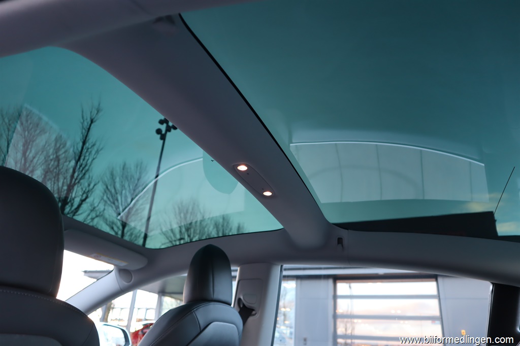 Bild 16 på Tesla Model 3