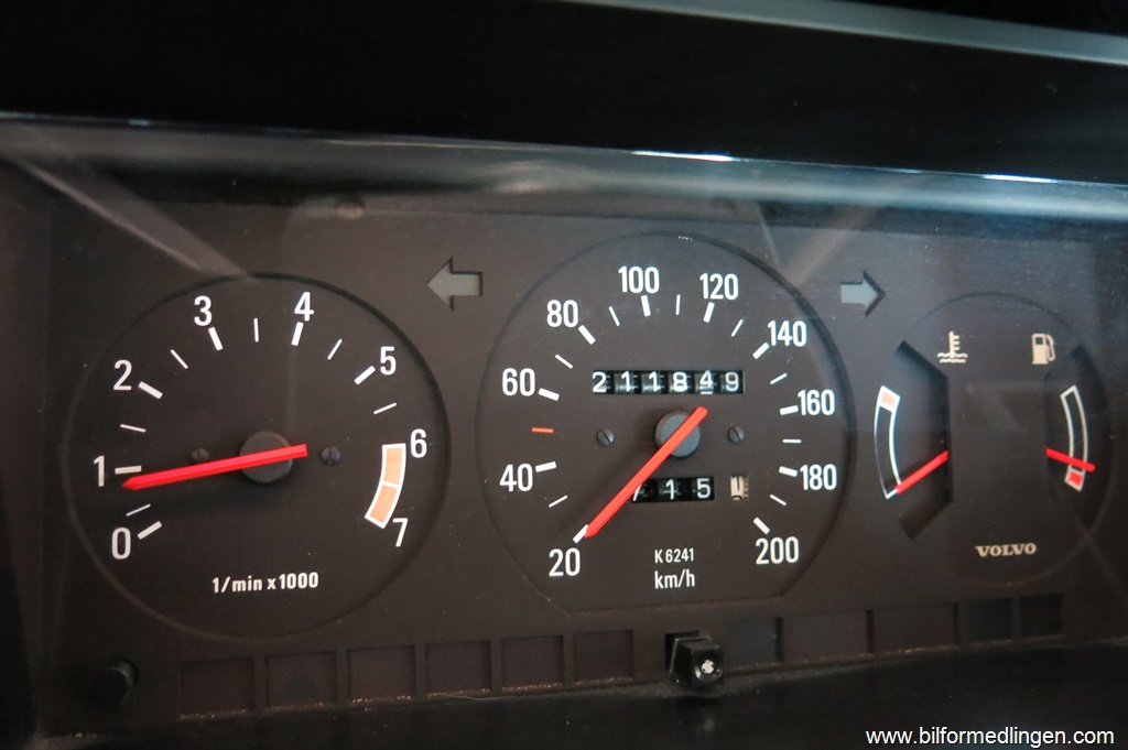 Bild 11 på Volvo 244