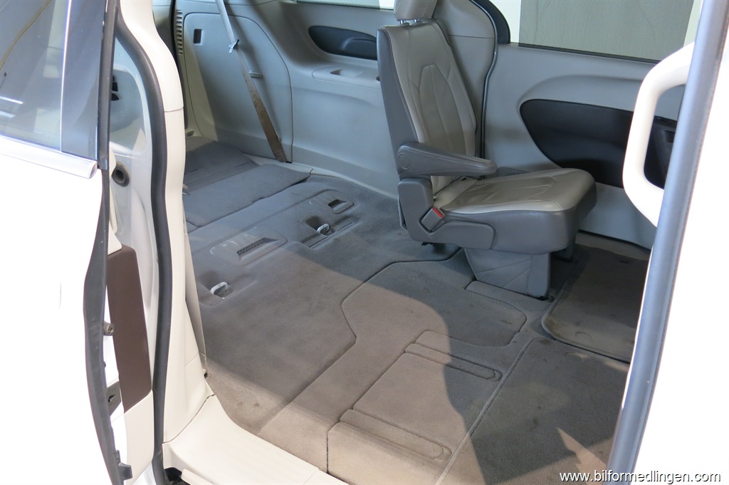 Bild 15 på Chrysler Pacifica