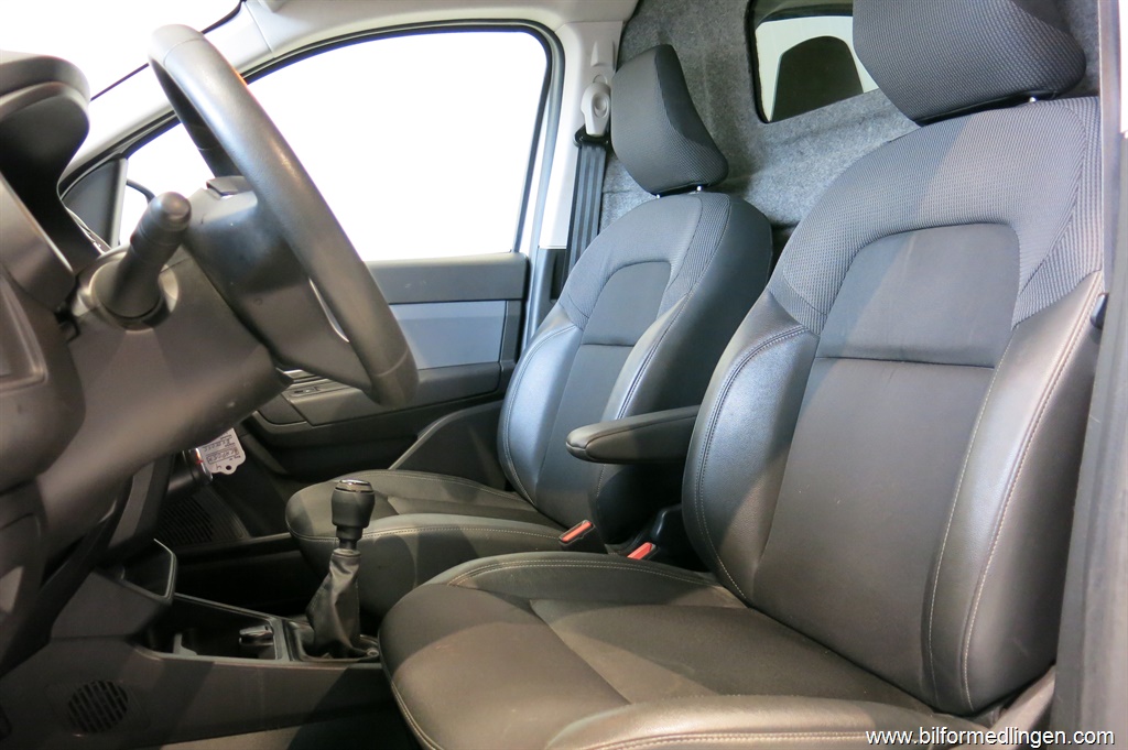 Bild 9 på Renault Express