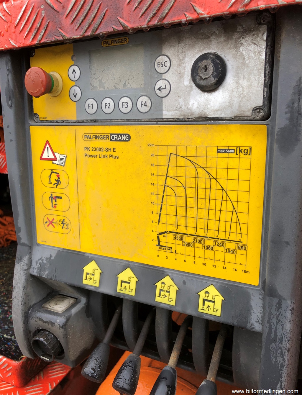 Bild 19 på Scania R480 8x4 Euro 5 Kranväxlare Lågmilare Bild 19 på Scania R480
