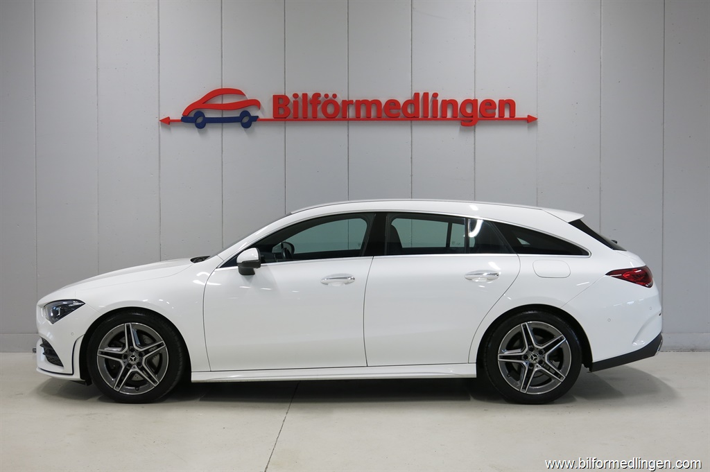 Bild 1 på Mercedes-Benz CLA)