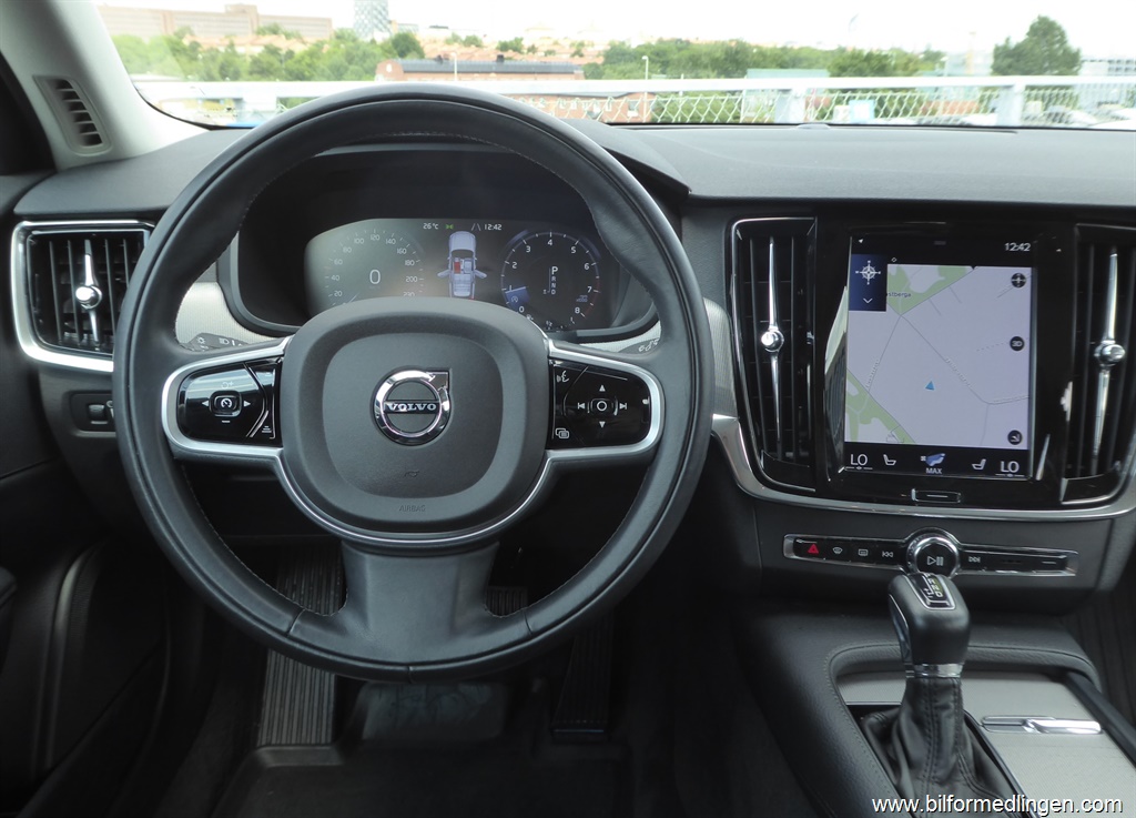 Bild 6 på Volvo V90