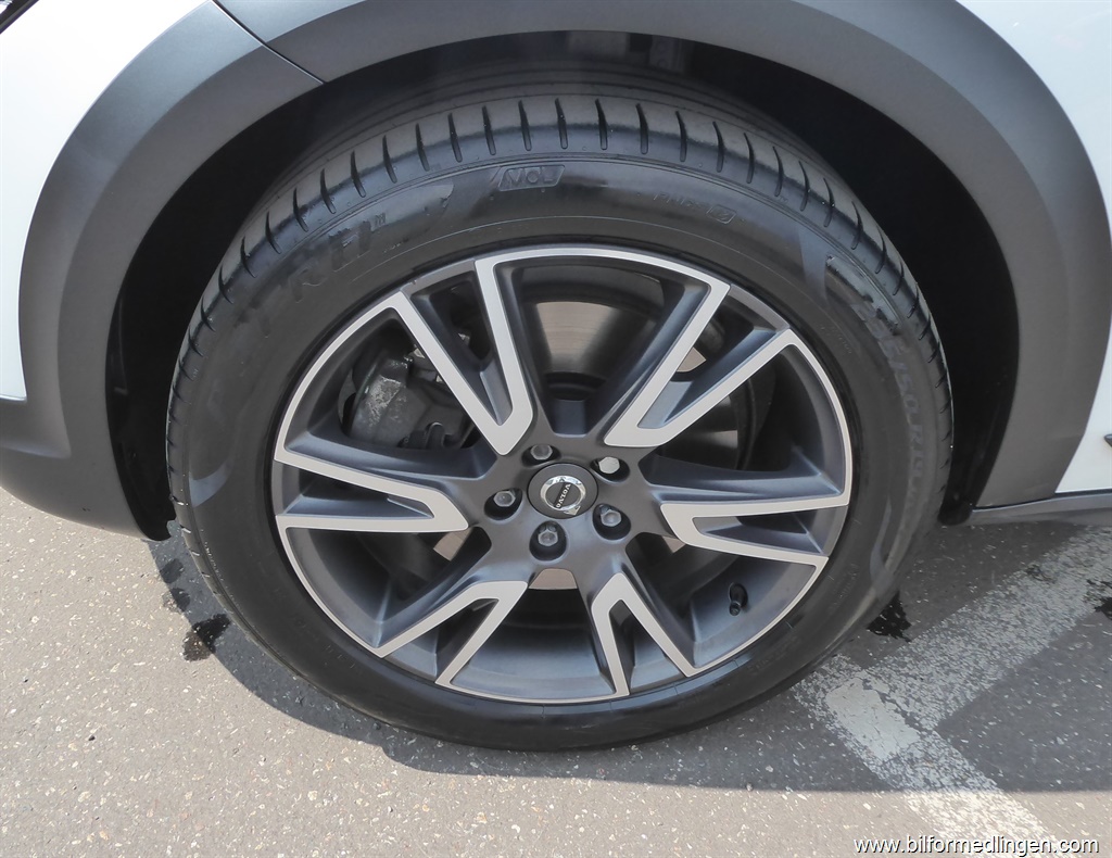Bild 15 på Volvo V90