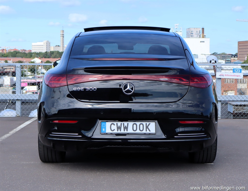 Bild 19 på Mercedes-Benz EQE300