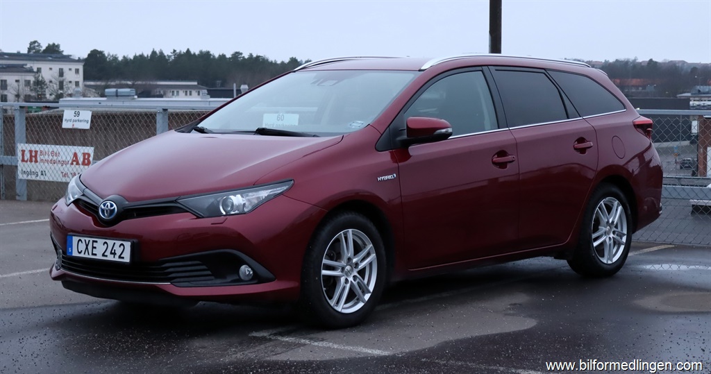 Bild 1 på Toyota Auris)