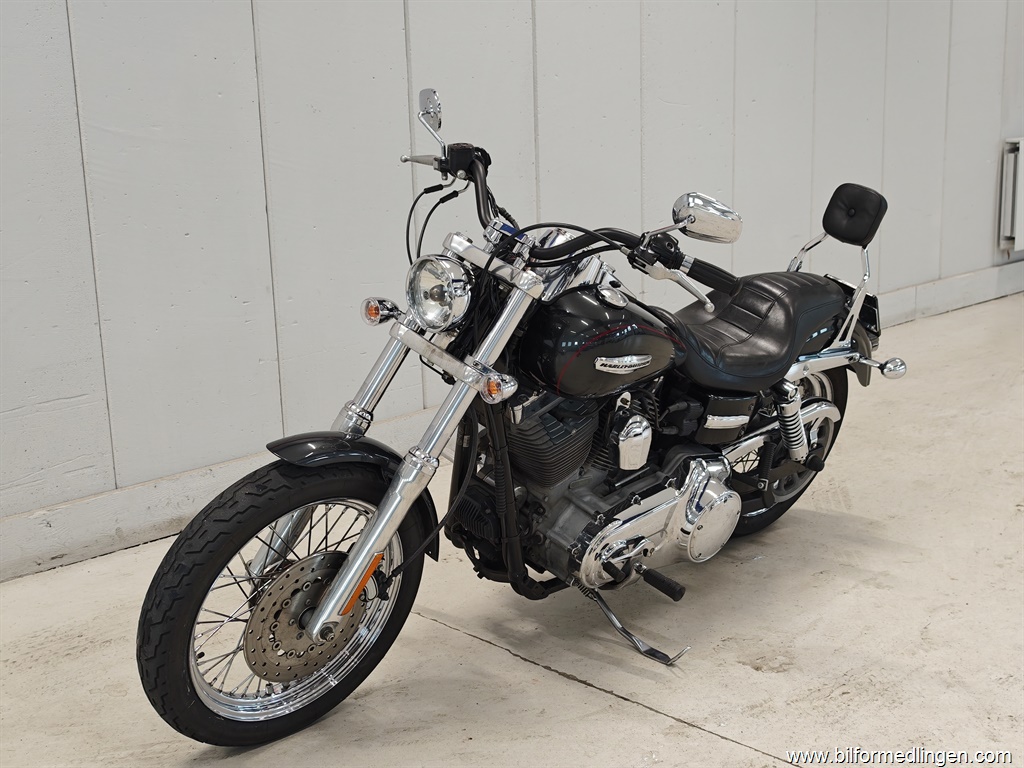 Bild 4 på Harley-Davidson FXDC