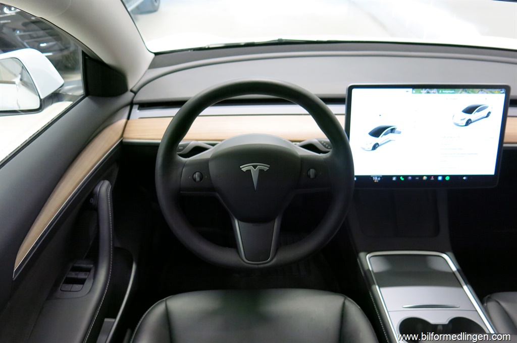 Bild 14 på Tesla Model 3