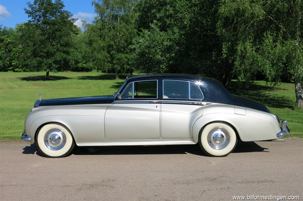 Bild 1 på Rolls-Royce Silver Cloud)