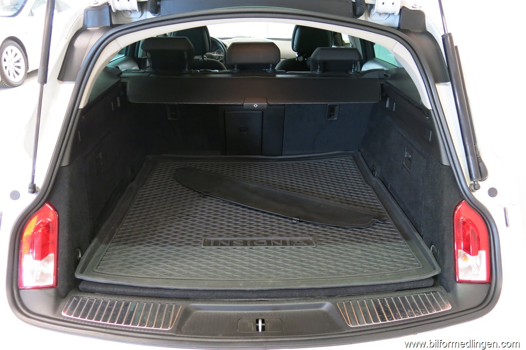 Bild 12 på Opel Insignia