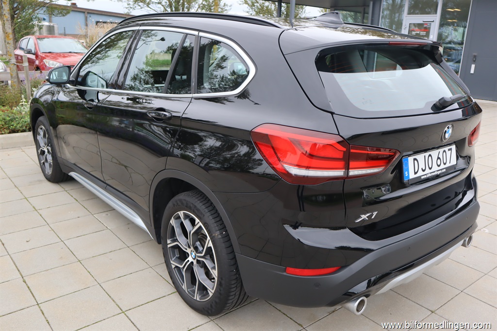 Bild 10 på BMW X1