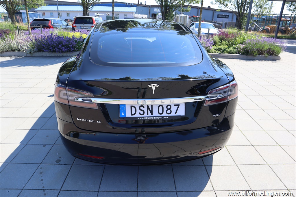 Bild 16 på Tesla Model S