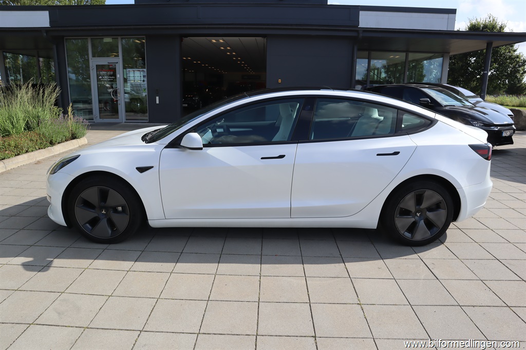 Bild 1 på Tesla Model 3