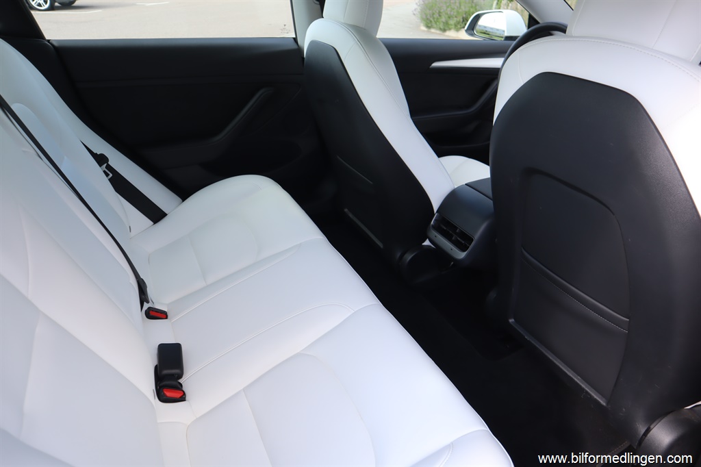 Bild 10 på Tesla Model 3