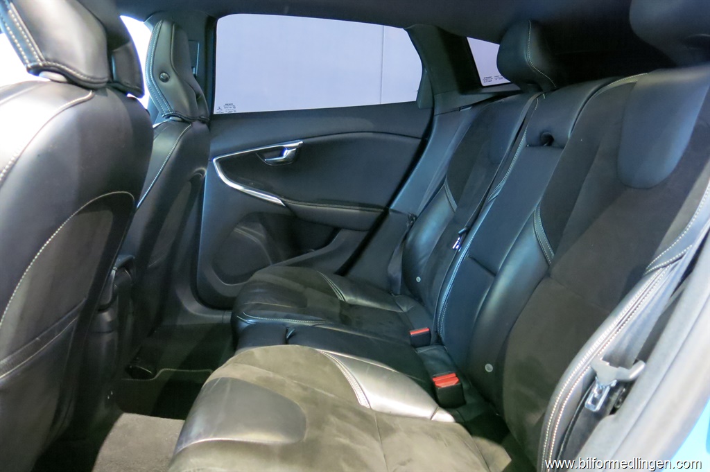 Bild 9 på Volvo V40