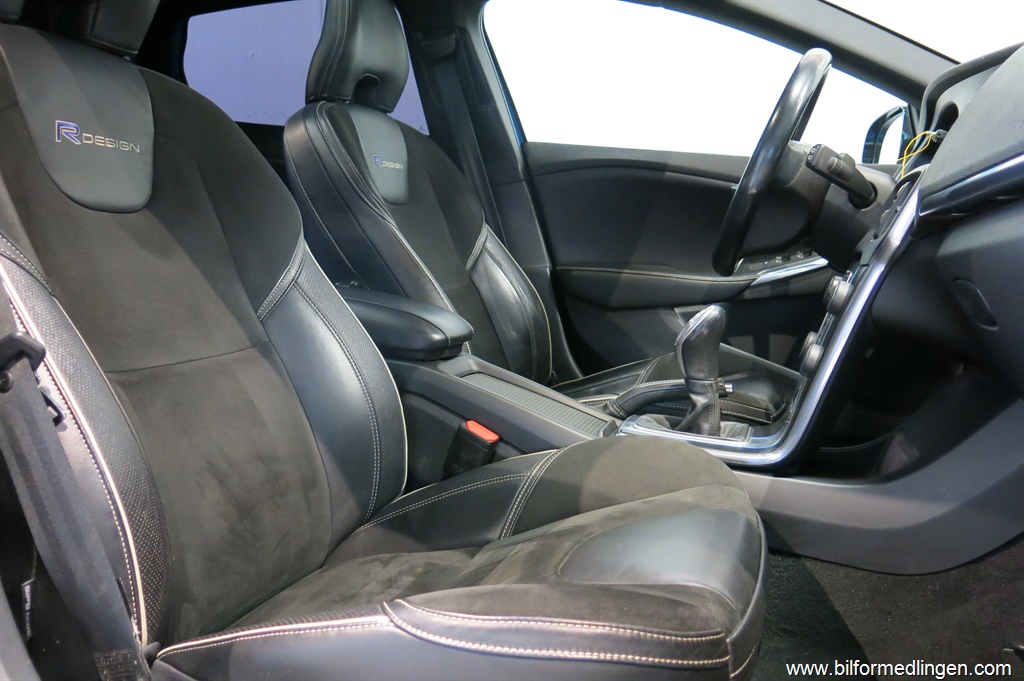 Bild 10 på Volvo V40