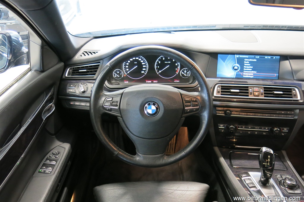 Bild 10 på BMW 750