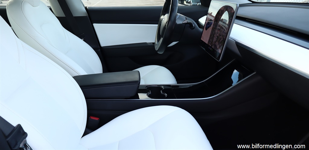 Bild 5 på Tesla Model 3