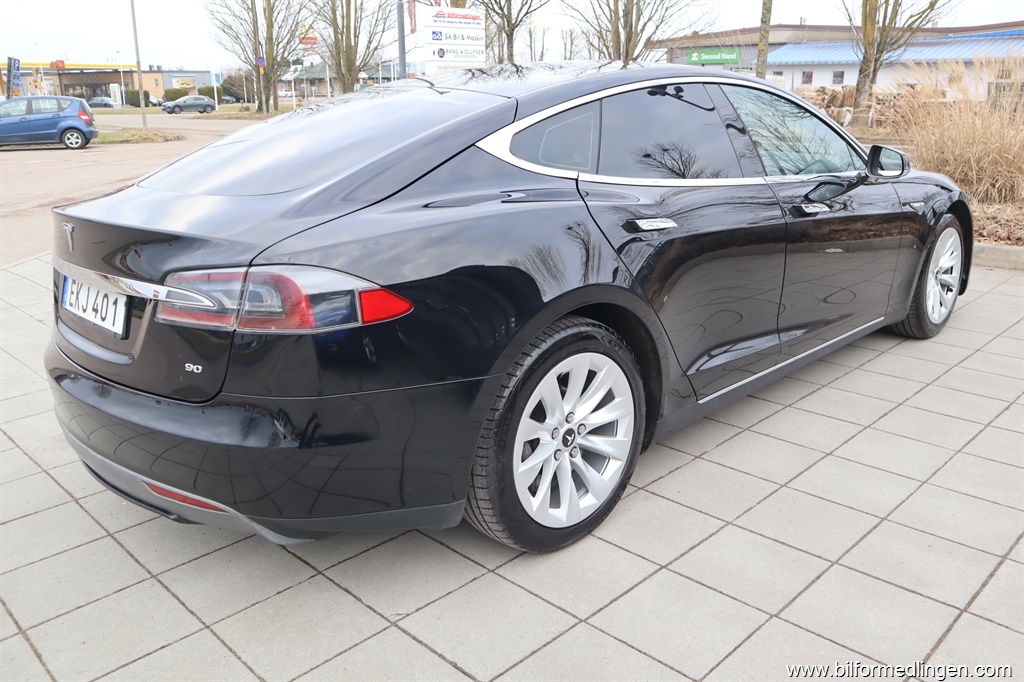 Bild 8 på Tesla Model S
