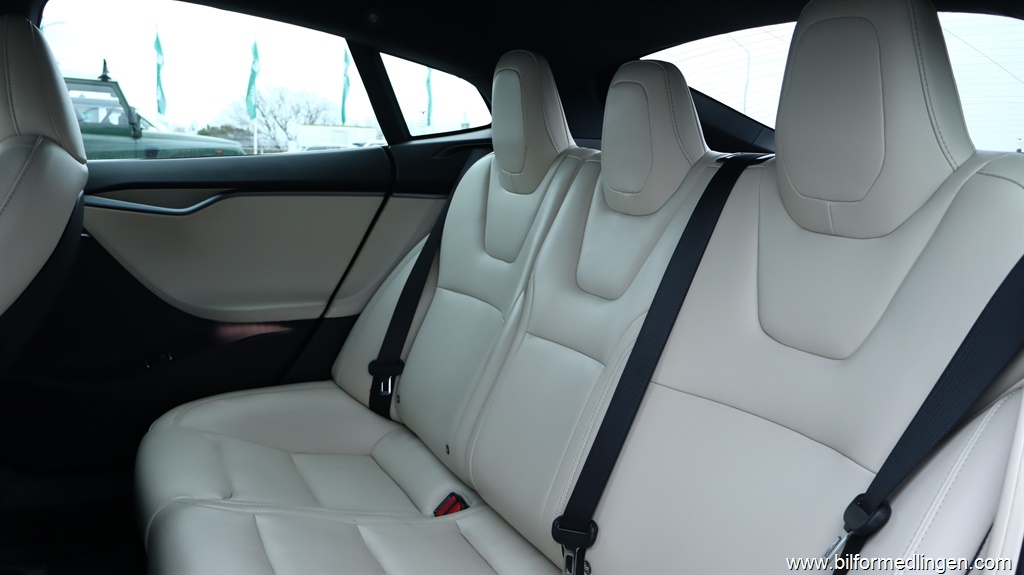 Bild 8 på Tesla Model S