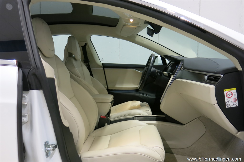 Bild 8 på Tesla Model S