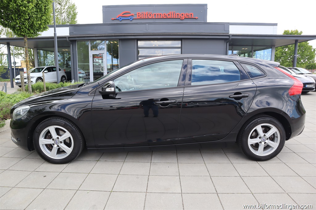 Bild 1 på Volvo V40)