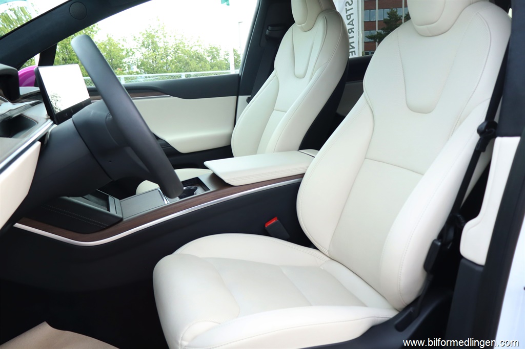 Bild 6 på Tesla Model X