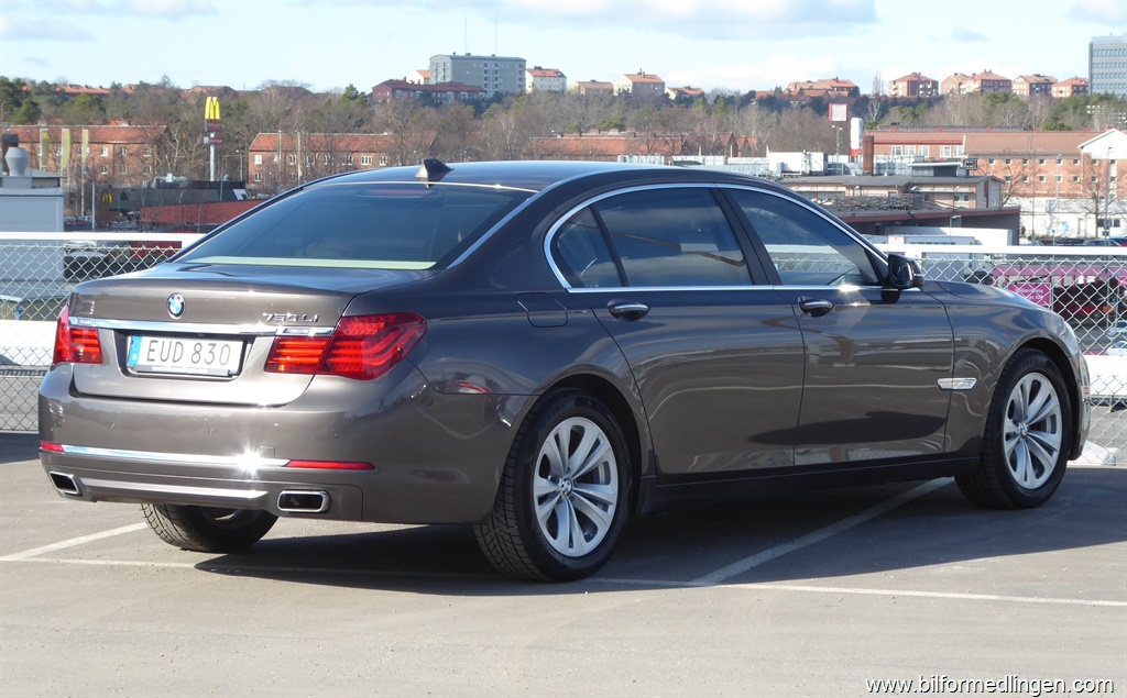 Bild 19 på BMW 750