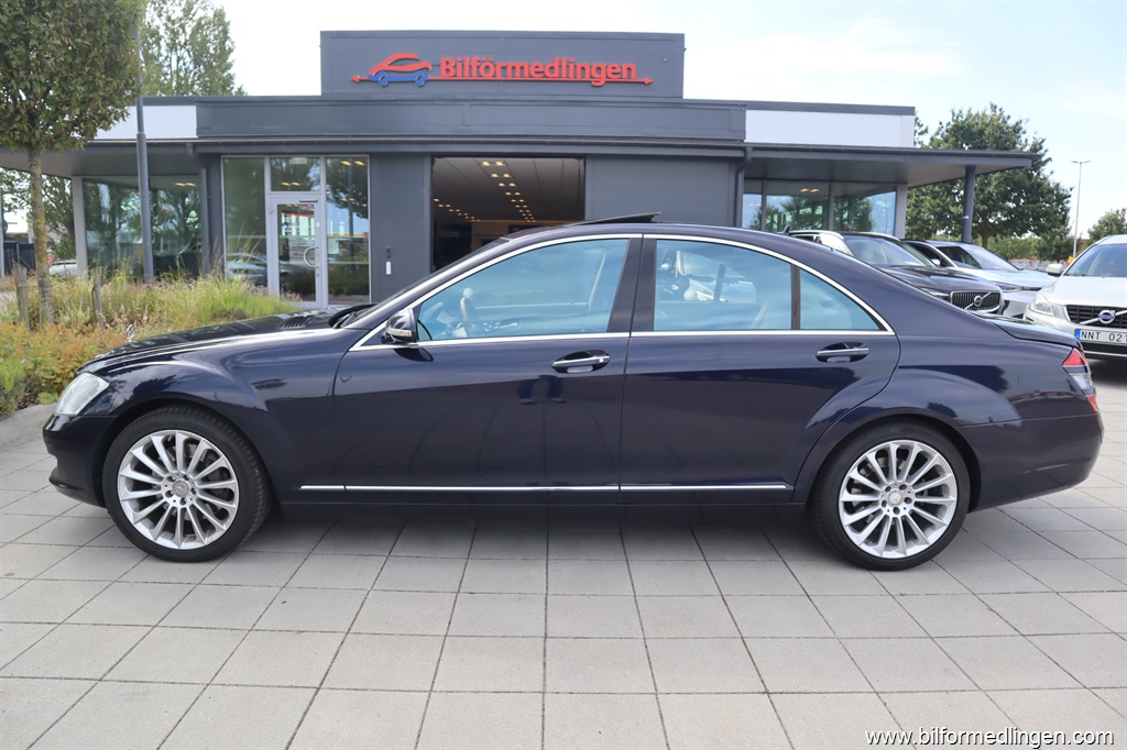 Bild 1 på Mercedes-Benz S)