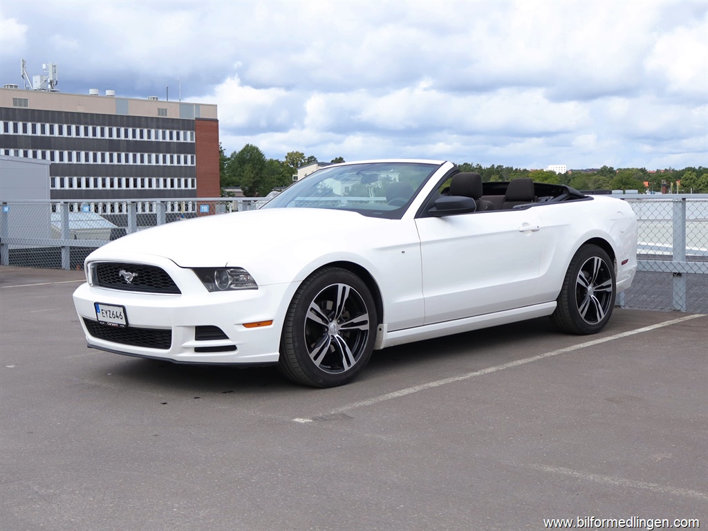 Bild 1 på Ford Mustang)