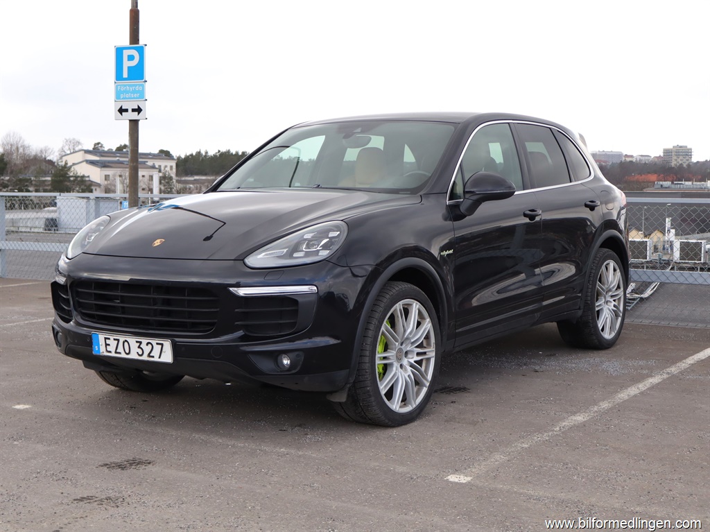 Bild 1 på Porsche Cayenne)