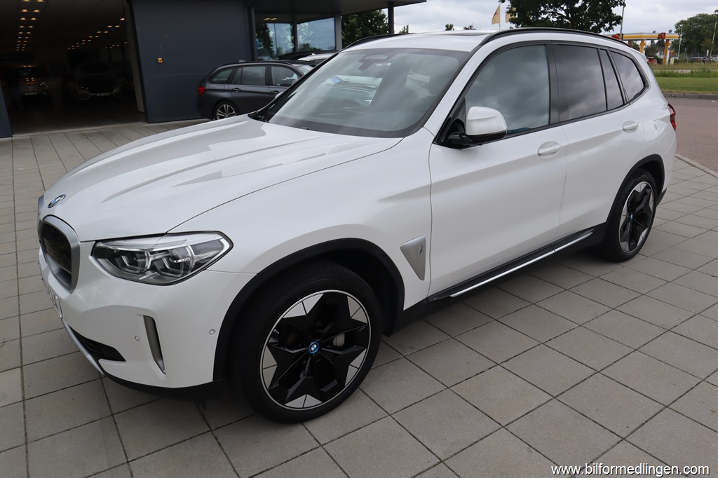 Bild 2 på BMW iX3